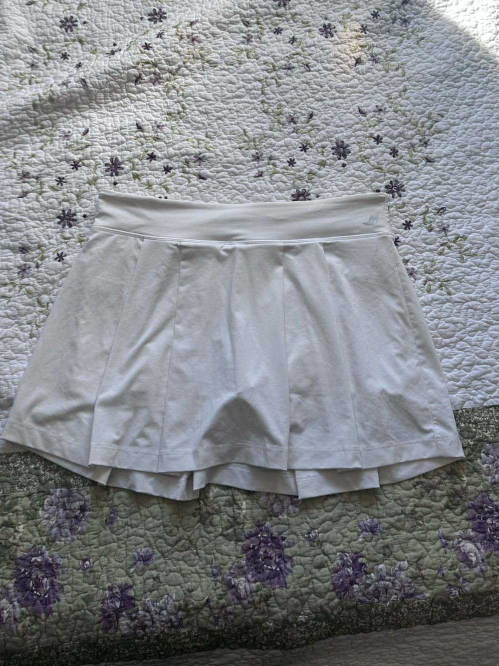 White Women’s Pleated Active Skort